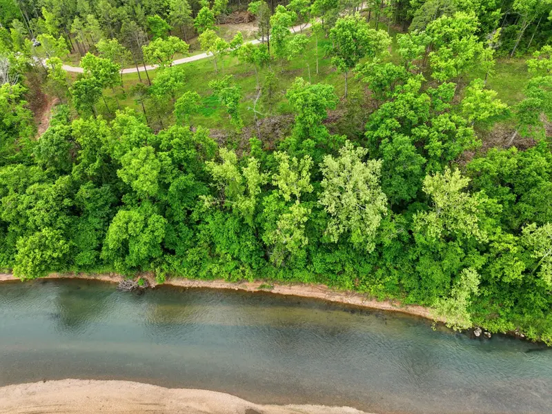 Tract 9 Circle B RD, Eminence, MO 65466