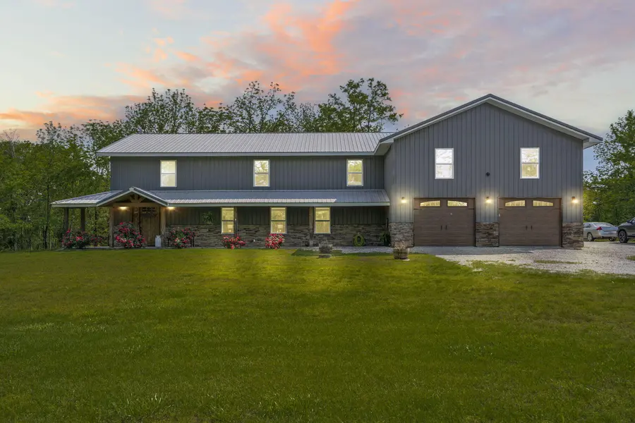 1832 Quiet Acres RD, Lampe, MO 65681