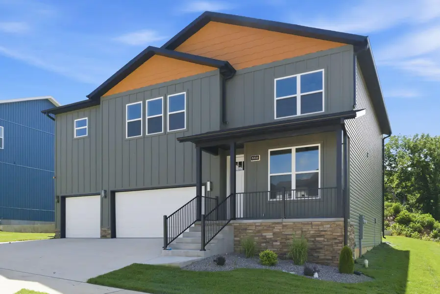 5333 S Dayton AVE, Springfield, MO 65810