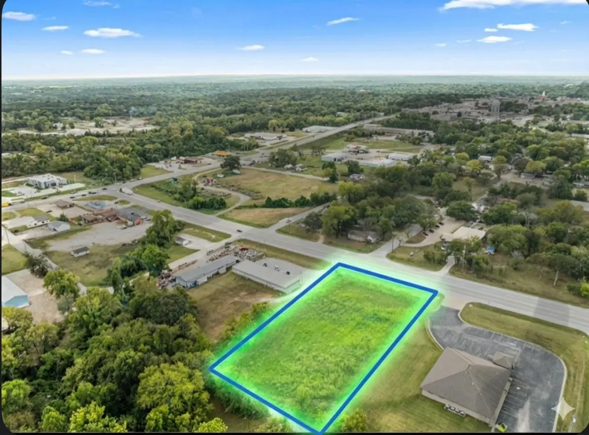 000 N Centennial BLVD, Nevada, MO 64772