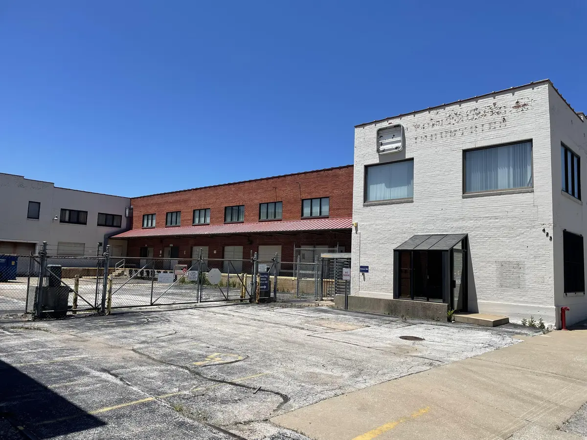 423 N Campbell AVE, Springfield, MO 65806