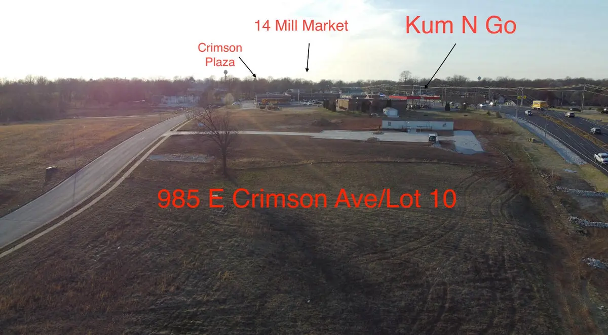985 Crimson AVE, Nixa, MO 65714