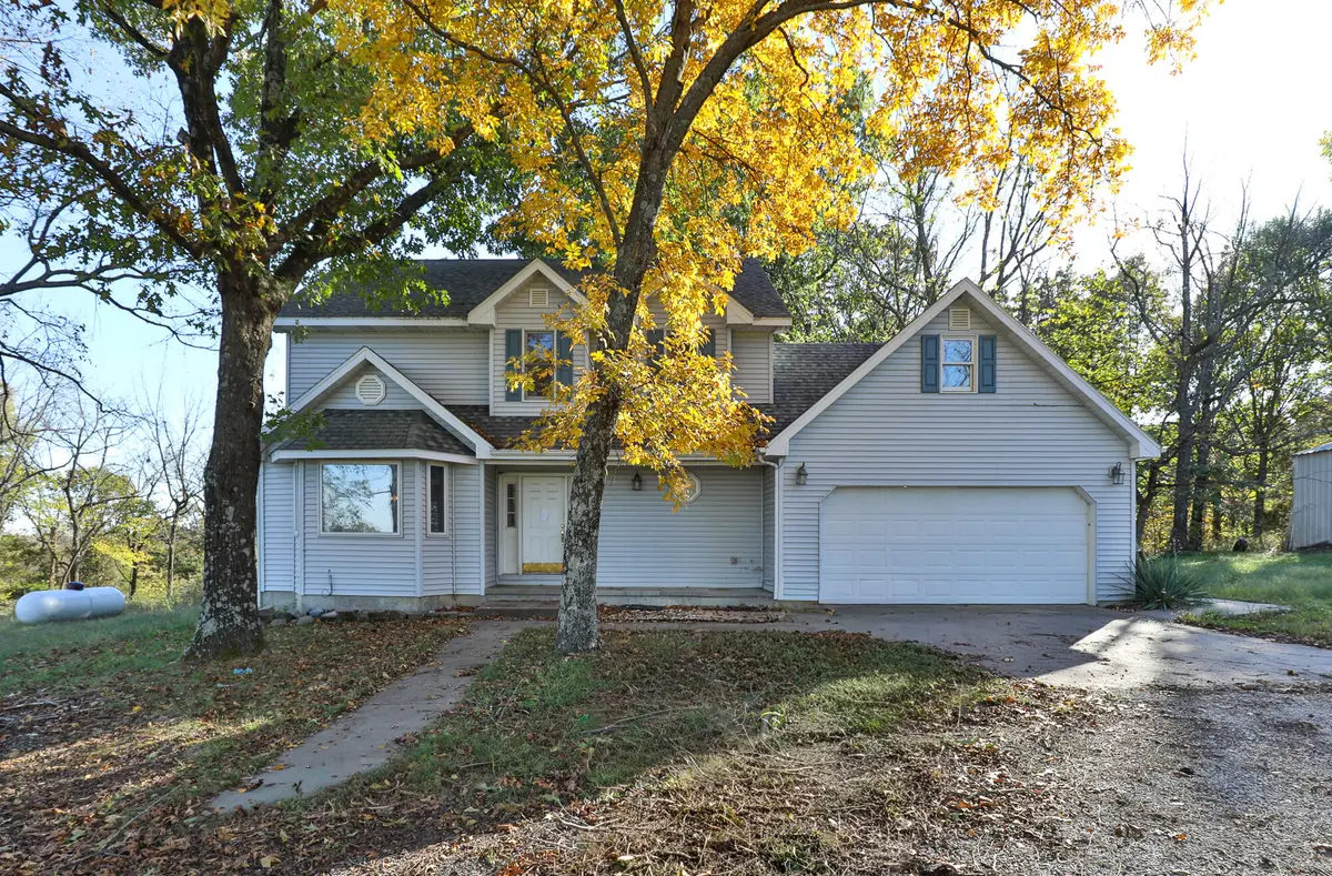 11230 W State Highway Bb, Walnut Grove, MO 65770