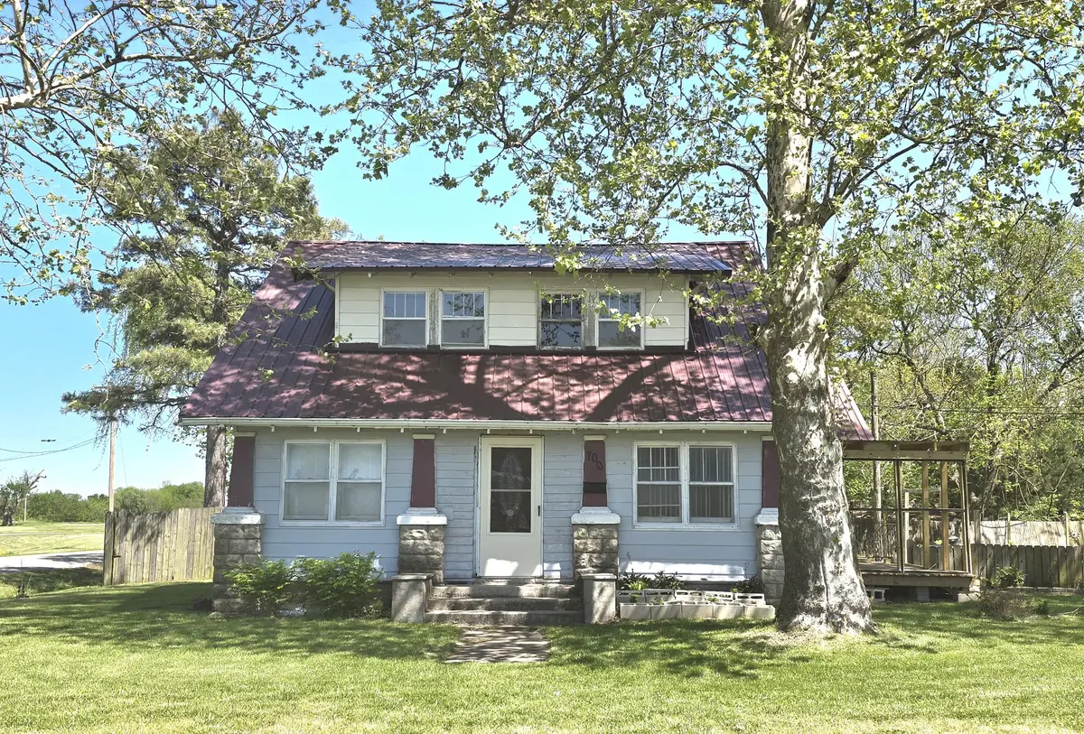 700 Spruce ST, Lockwood, MO 65682