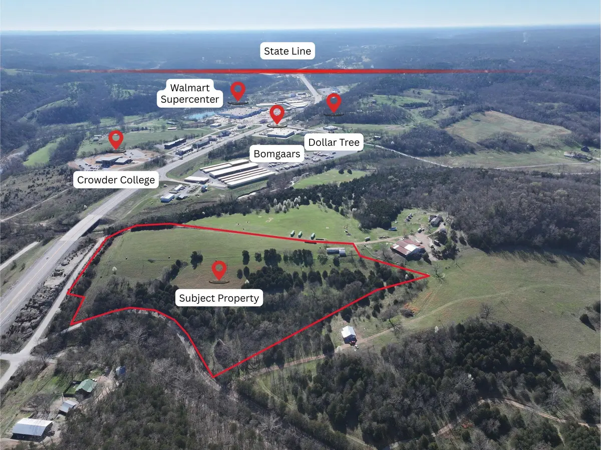 331 Shaddox LN, Pineville, MO 64856