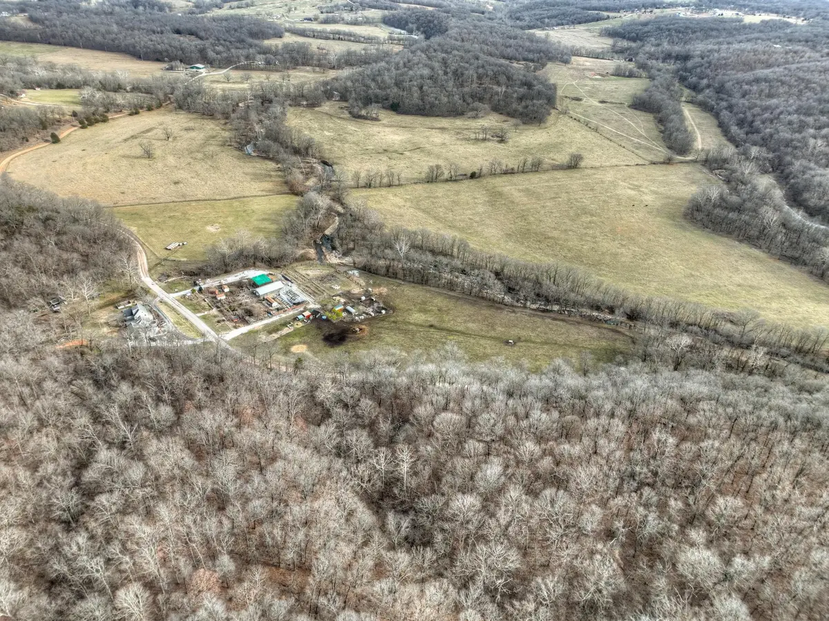 18284 1&B Gazelle DR, Neosho, MO 64850