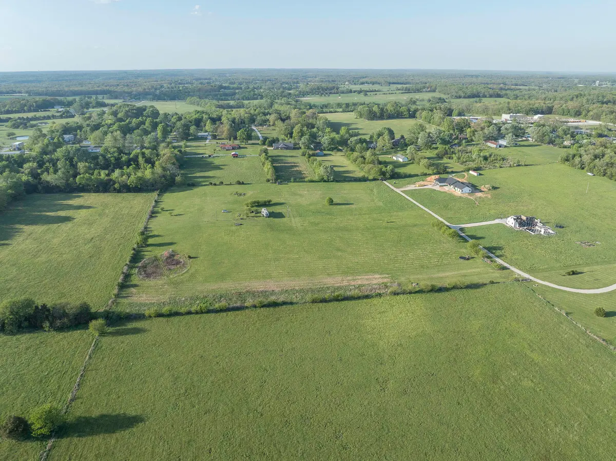000 S Blessed LN, Rogersville, MO 65742
