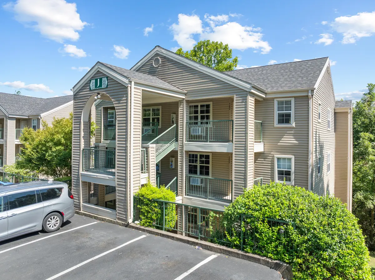595 Timbercreek RD #301, Branson, MO 65616