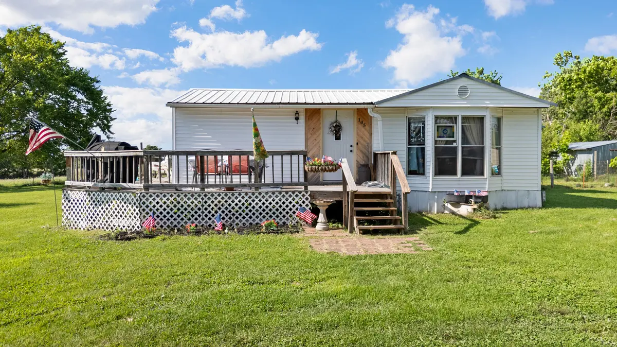 105 Snooks RD, Exeter, MO 65647