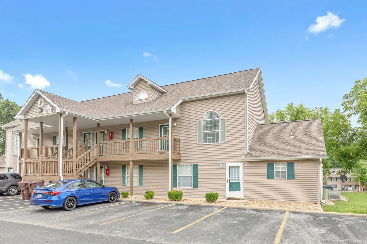 520 Abby LN #4, Branson, MO 65616