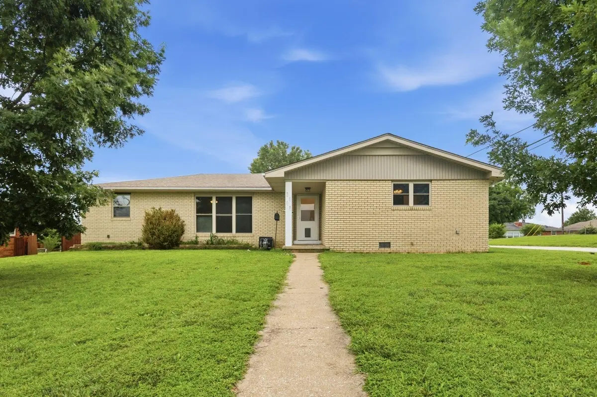 2527 S Illinois AVE, Joplin, MO 64804