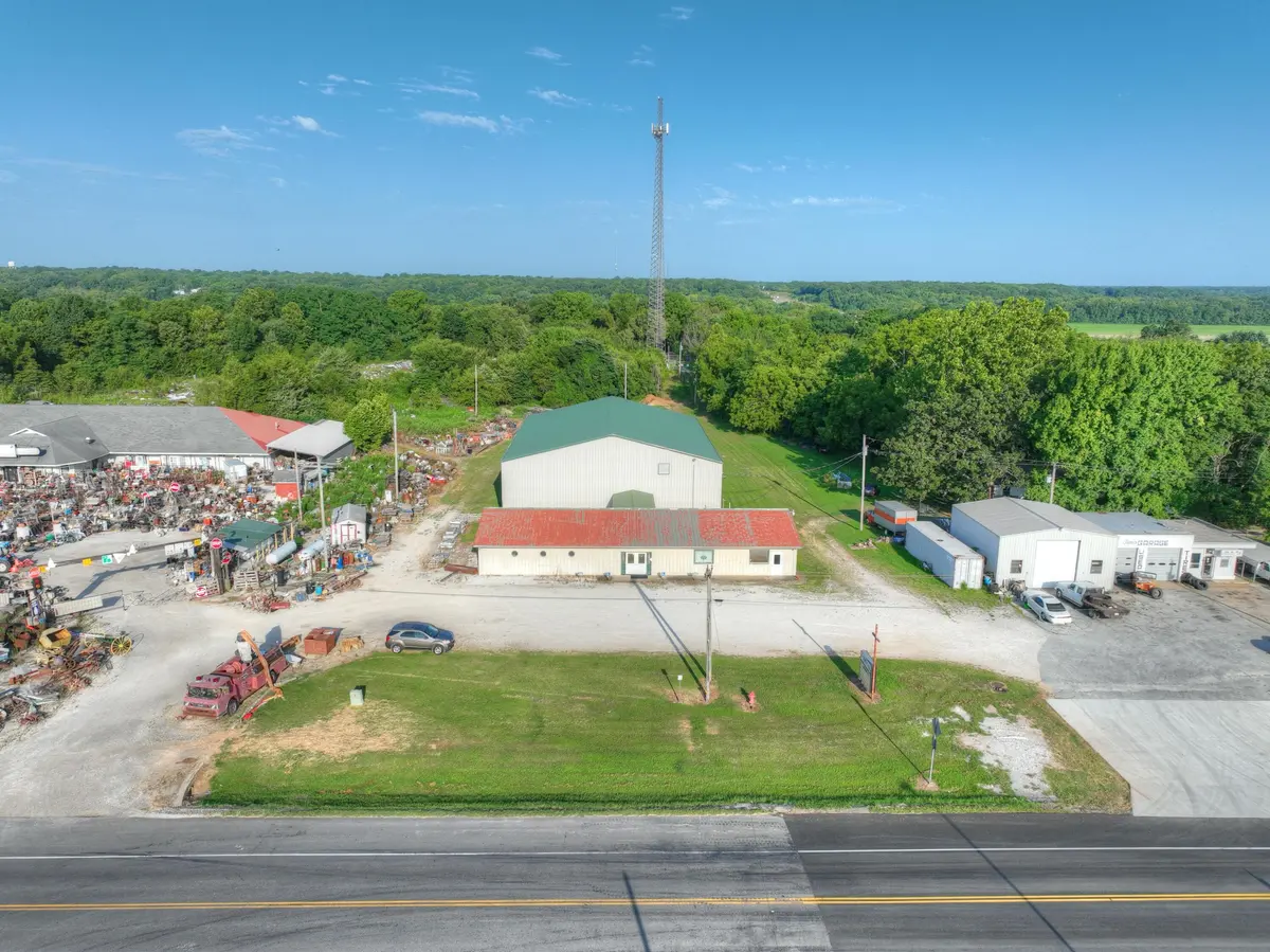 2583 High ST, Sarcoxie, MO 64862