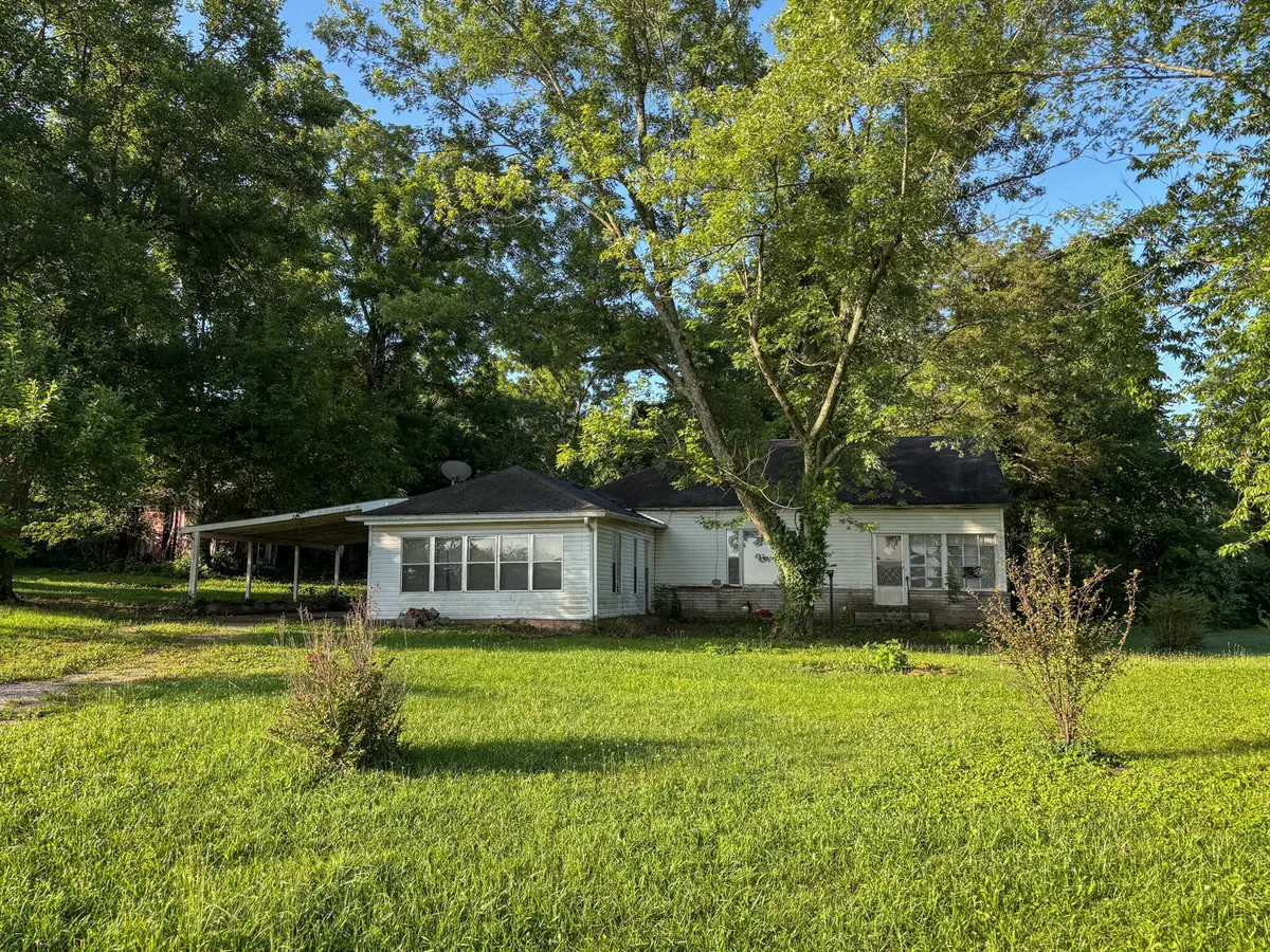 103 Pirate LN, Crane, MO 65633