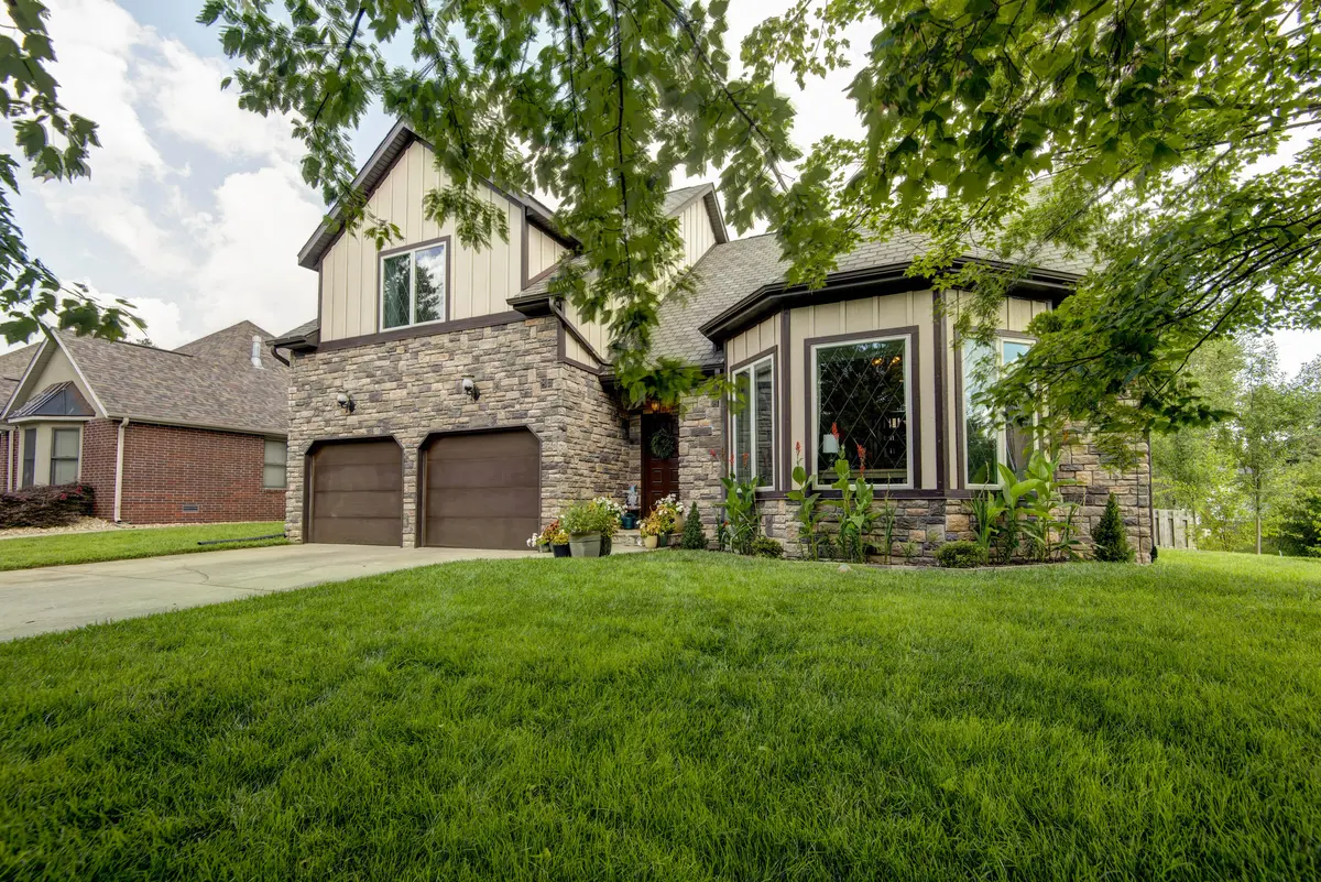 2343 W Dearborn ST, Springfield, MO 65807