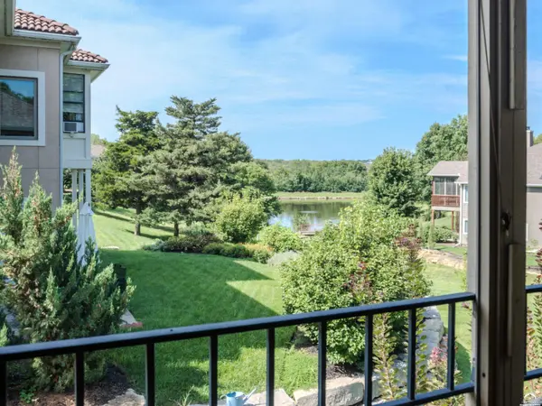 1801 Castle Pine CT, Lawrence, KS 66047