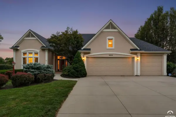 1804 Foxfire DR, Lawrence, KS 66047