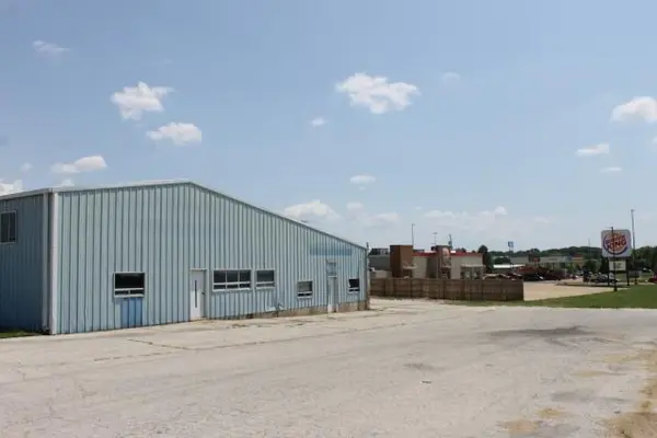 2200 N Main AVE, Mountain Grove, MO 65711