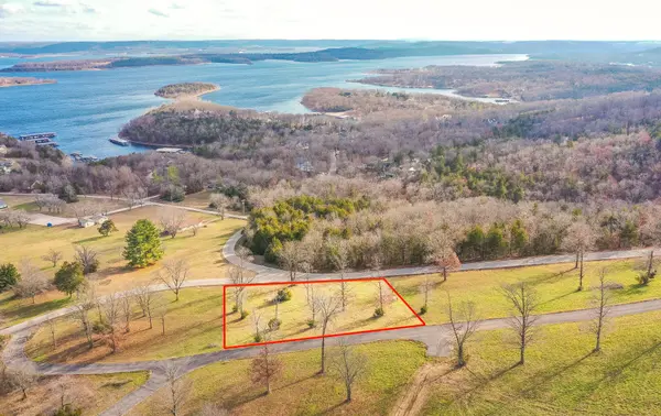 9a Carriage Oaks Drive DR, Reeds Spring, MO 65737