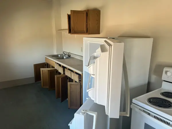 203 Aid Avenue, West Plains, MO 65775