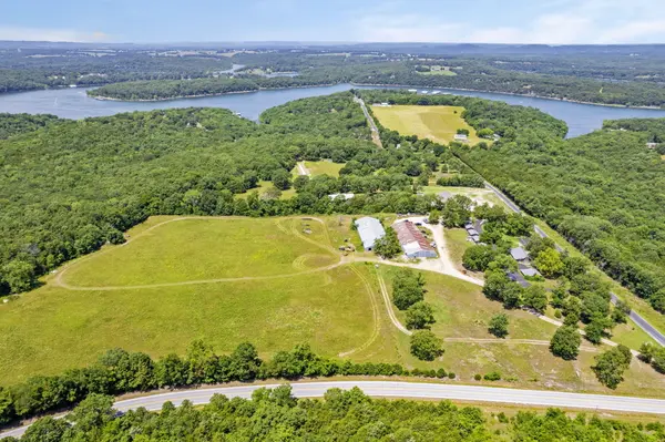 62 Big Rock RD, Shell Knob, MO 65747