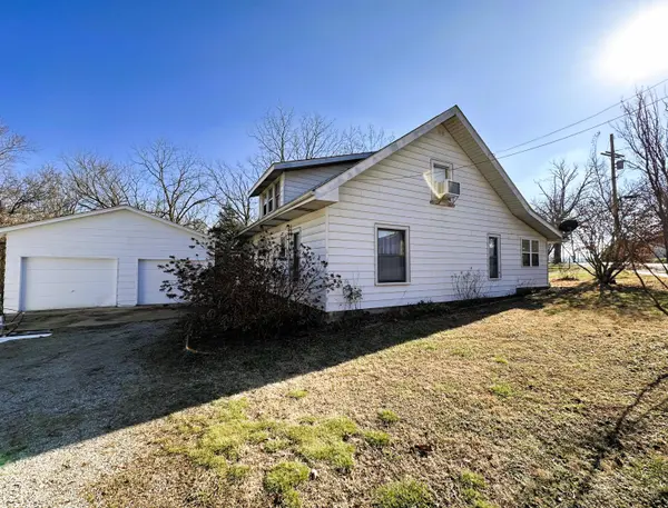 401 N Pine ST, Mountain View, MO 65548