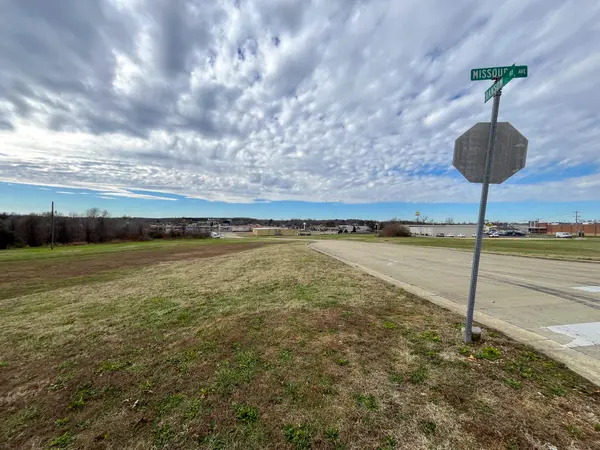 000 Missouri Avenue, West Plains, MO 65775