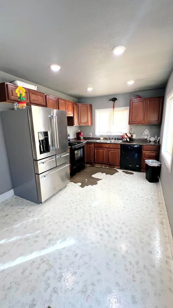 1553 Lone Dove RD, Anderson, MO 64831