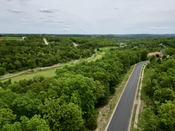 152 Shinnecock Hills DR, Branson, MO 65616