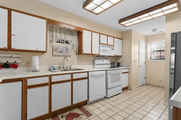 350 S Wildwood DR #4, Branson, MO 65616