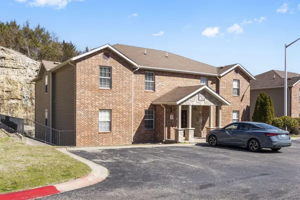 2964 Vineyards Pkwy #5, Branson, MO 65616