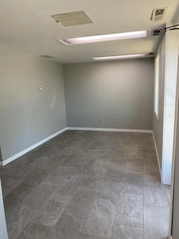 1816 S Franklin AVE, Springfield, MO 65807