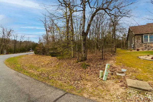 Lot 28 Crossing DR, Branson West, MO 65737