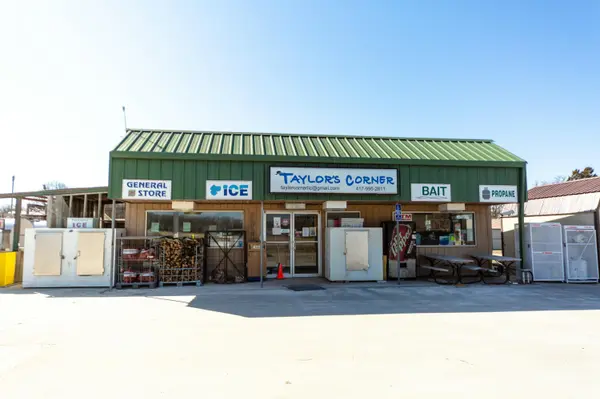 784 E State Highway 215, Dadeville, MO 65635