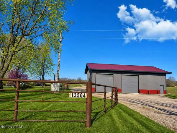 13504 Jay DR, Neosho, MO 64850