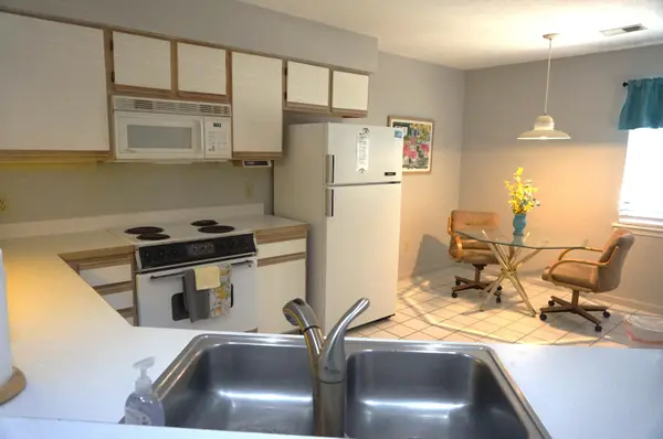 255 Wimbledon DR #3, Branson, MO 65616