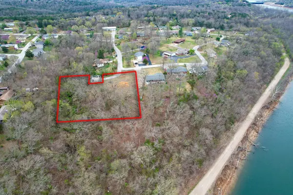 949 Wayland DR, Forsyth, MO 65653
