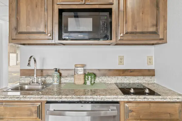 80 Kimberling Crossing DR #215, Kimberling City, MO 65686