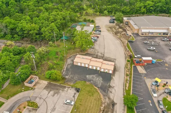 150 Jessica ST, Hollister, MO 65672