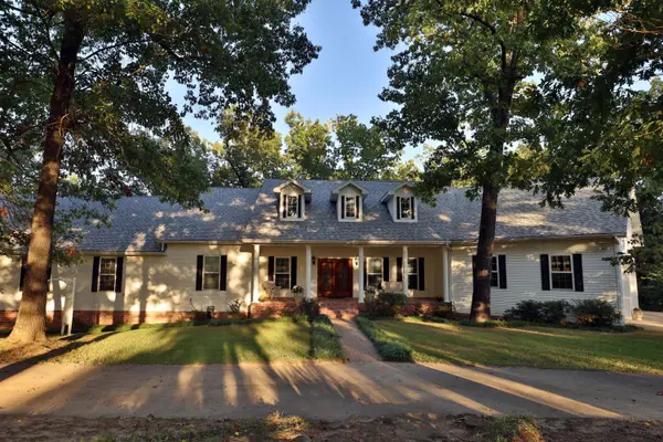 607 Sumac LN, Marshfield, MO 65706