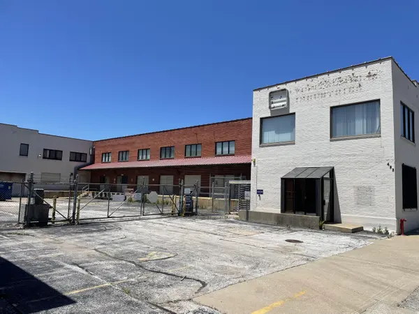 423 N Campbell AVE, Springfield, MO 65806