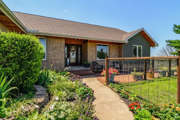 10620 W State Highway 76, Cape Fair, MO 65624