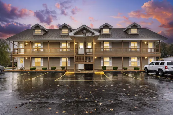 1 Memory LN #5, Branson, MO 65616