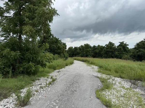 000 S Farm Road 135, Springfield, MO 65807