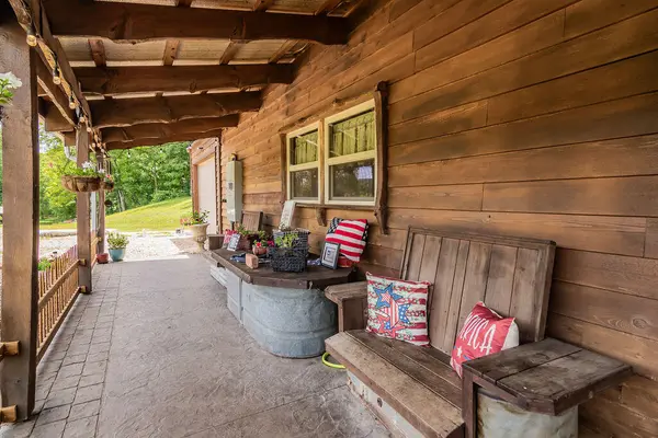 32103 State Highway 413, Galena, MO 65656