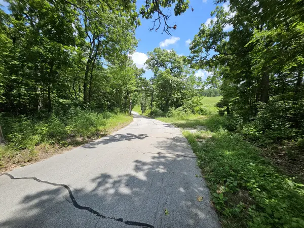 000 Dogwood Lane, Joplin, MO 64801