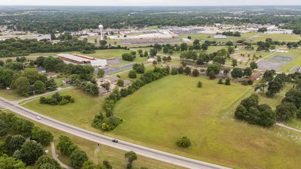 Address not disclosed, Republic, MO 65738
