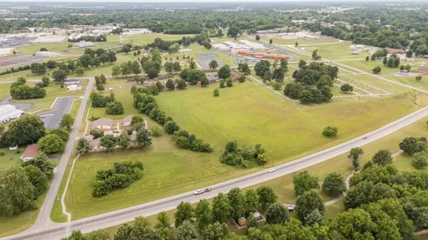 Address not disclosed, Republic, MO 65738