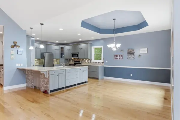 317 Scenic DR, Hollister, MO 65672