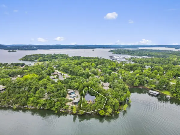 317 Scenic DR, Hollister, MO 65672
