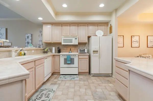 200 Glory RD #D2, Branson, MO 65616